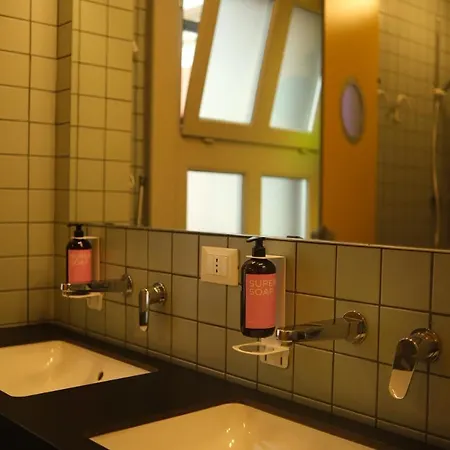 Hostal Combo *