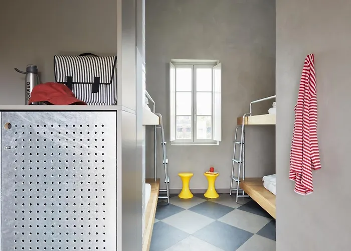 Combo Hostel *